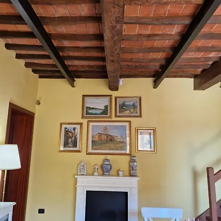 Country With View Of The Tuscany Hills *